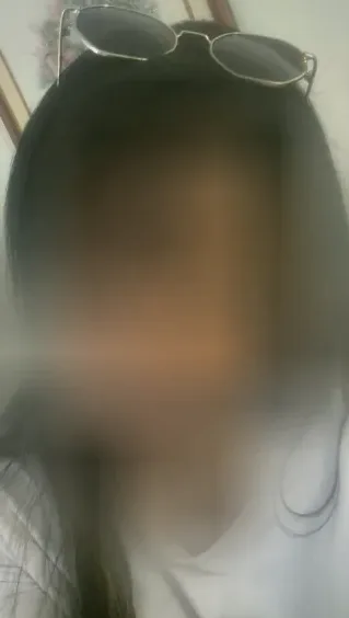 Cecilie, 33