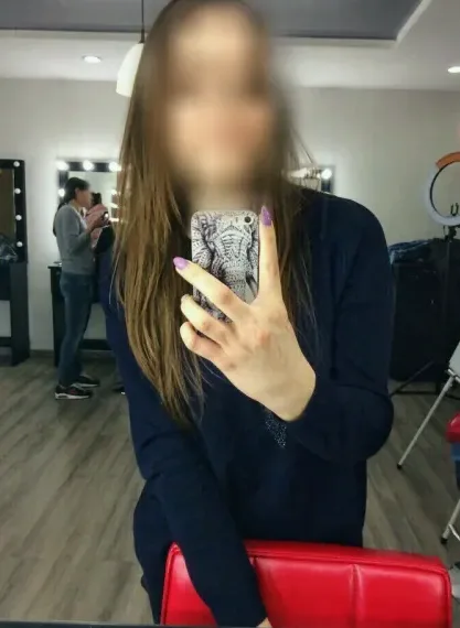 Ivana, 29