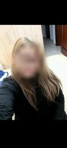 Katrine, 40